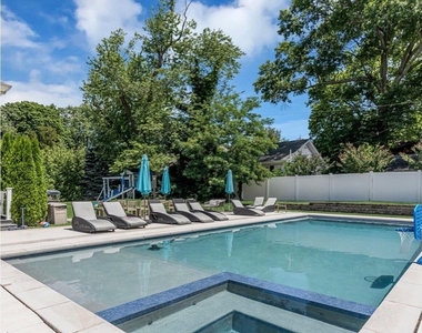 250 Alpern Avenue - Photo Thumbnail 10