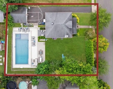 250 Alpern Avenue - Photo Thumbnail 1