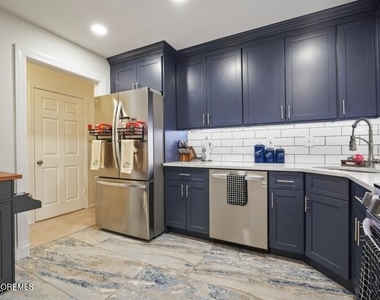 6 Amethyst Way - Photo Thumbnail 8