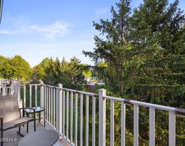 6 Amethyst Way - Photo Thumbnail 17