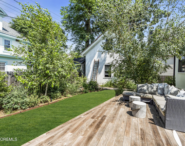 703 7th Avenue - Photo Thumbnail 32
