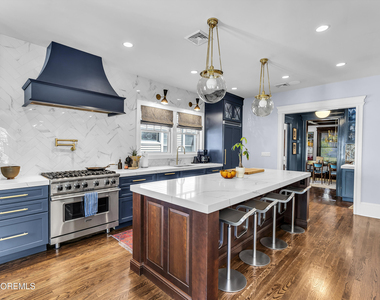 703 7th Avenue - Photo Thumbnail 13