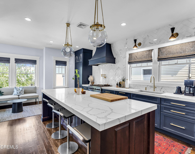 703 7th Avenue - Photo Thumbnail 9