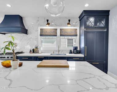 703 7th Avenue - Photo Thumbnail 16