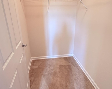 1133 Halifax Place - Photo Thumbnail 17