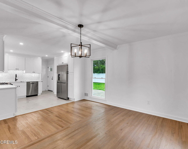 20 Oak Hill Drive - Photo Thumbnail 5