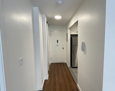 East 36 Street - Photo Thumbnail 7