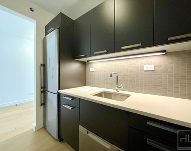 East 39th Street - Photo Thumbnail 1
