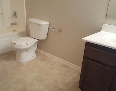 12926 W Fleetwood Lane - Photo Thumbnail 7