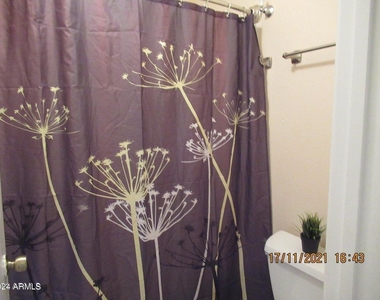 2324 W Highland Court - Photo Thumbnail 42