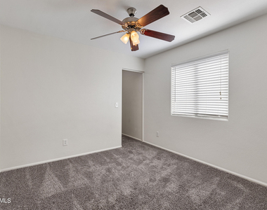 34994 N Barzona Trail - Photo Thumbnail 8