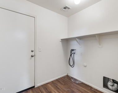 34994 N Barzona Trail - Photo Thumbnail 22