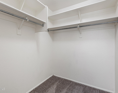 34994 N Barzona Trail - Photo Thumbnail 19