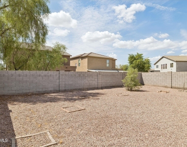 4323 W T Ryan Lane - Photo Thumbnail 47