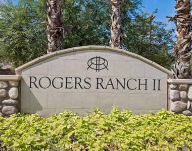 4323 W T Ryan Lane - Photo Thumbnail 4