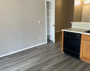 15345 W Evans Drive - Photo Thumbnail 3