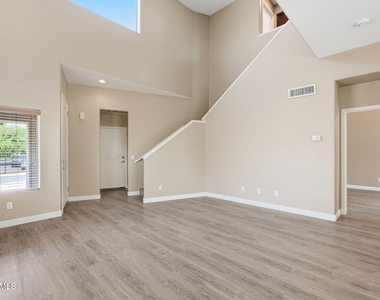 544 N Alma School Road - Photo Thumbnail 6