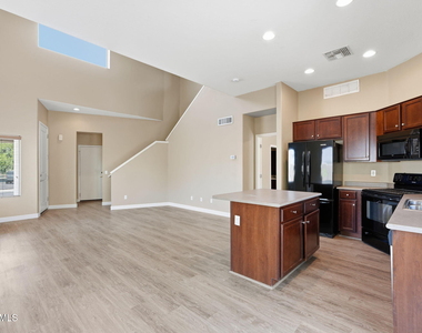 544 N Alma School Road - Photo Thumbnail 15