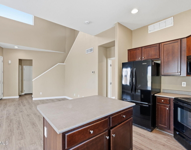544 N Alma School Road - Photo Thumbnail 10