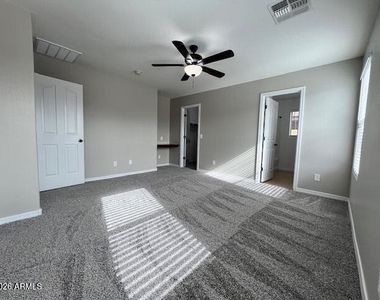 1223 W Desert Seasons Drive - Photo Thumbnail 24
