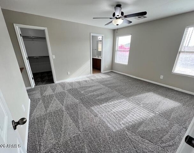 1223 W Desert Seasons Drive - Photo Thumbnail 20