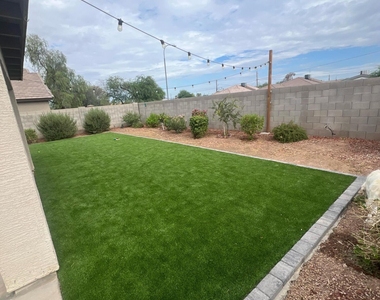11206 W Chase Drive - Photo Thumbnail 10