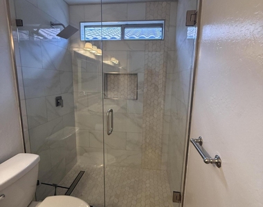 15731 N 102nd Street - Photo Thumbnail 20