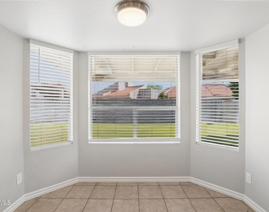 737 W El Prado Road - Photo Thumbnail 9