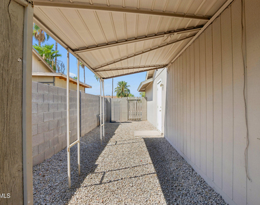 737 W El Prado Road - Photo Thumbnail 27