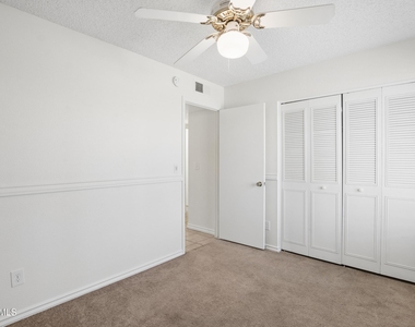 737 W El Prado Road - Photo Thumbnail 20