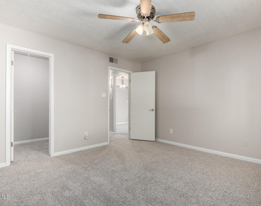 5995 N 78th Street - Photo Thumbnail 15
