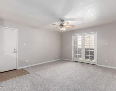 5995 N 78th Street - Photo Thumbnail 2