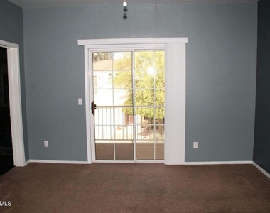 1013 W Westchester Avenue - Photo Thumbnail 19