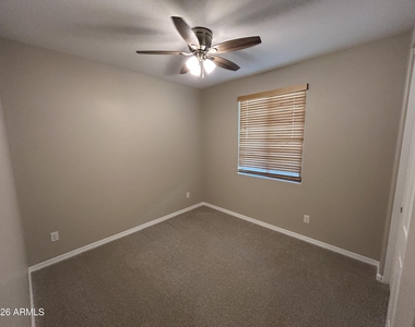 20268 W Montecito Avenue - Photo Thumbnail 6