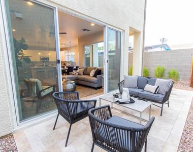 3725 E Flower Street - Photo Thumbnail 17