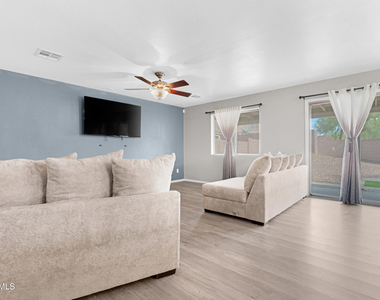 23340 W Cocopah Street - Photo Thumbnail 10