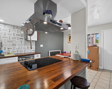 5430 W Culver Street - Photo Thumbnail 3