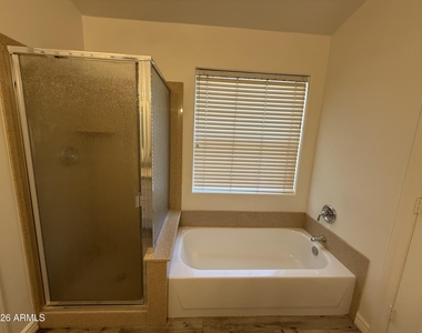 942 S Ash Avenue - Photo Thumbnail 20
