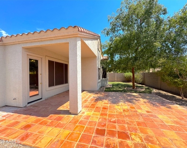3013 W Glenhaven Drive - Photo Thumbnail 20