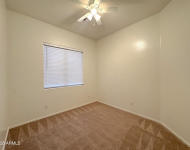 3013 W Glenhaven Drive - Photo Thumbnail 14