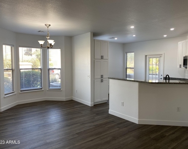14250 W Wigwam Boulevard - Photo Thumbnail 2
