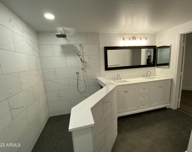 14250 W Wigwam Boulevard - Photo Thumbnail 12