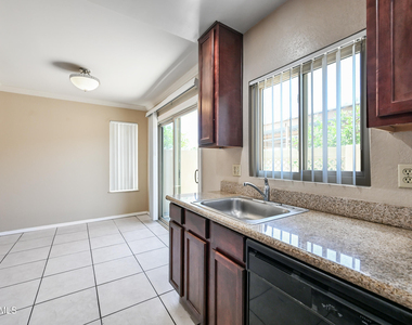 3500 N Hayden Road - Photo Thumbnail 9