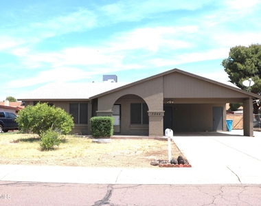 3544 W Charleston Avenue - Photo Thumbnail 2