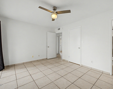 1905 E University Drive - Photo Thumbnail 42