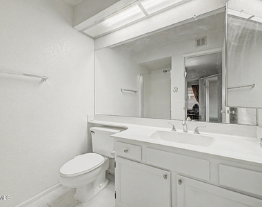1905 E University Drive - Photo Thumbnail 25