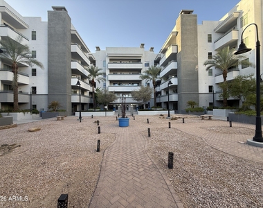 945 E Playa Del Norte Drive - Photo Thumbnail 13