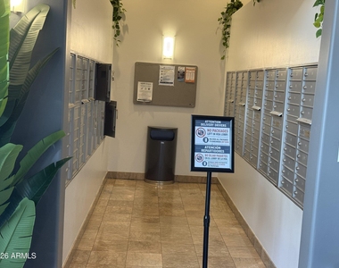 945 E Playa Del Norte Drive - Photo Thumbnail 26