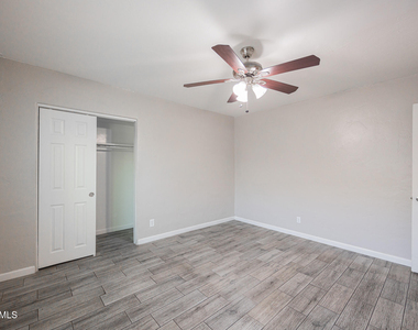 1503 E Harvard Street - Photo Thumbnail 12