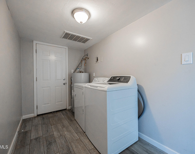 1503 E Harvard Street - Photo Thumbnail 15